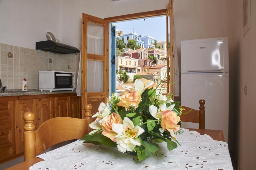 Athina Studios Simi Exterior foto